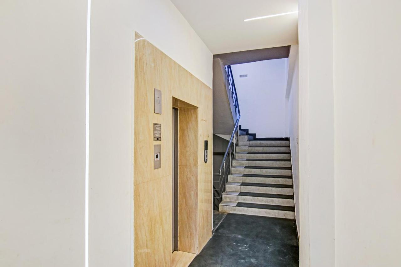 Hotel 19 West New Delhi Exterior photo